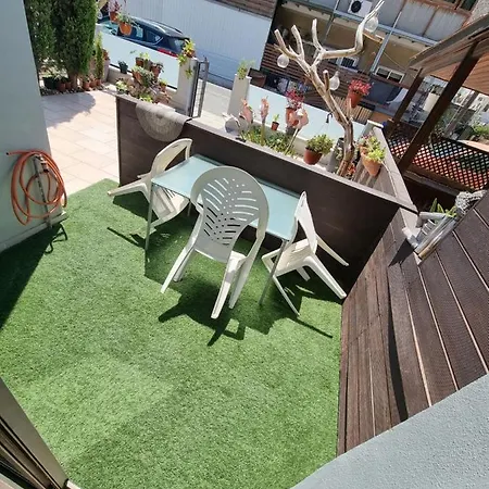 Town Centre 2* 拉纳卡