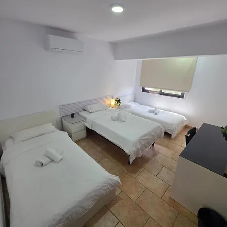 Town Centre 2* 拉纳卡