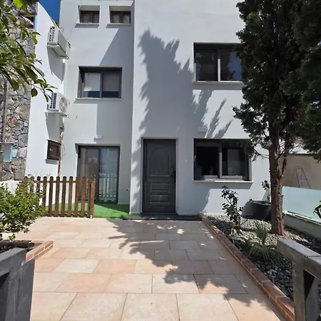 Town Centre Pensiune Larnaca